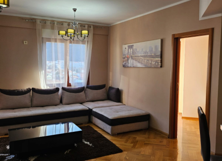 Trosoban stan u Budvi sa pogledom na more., prodaja stanova u Crnoj Gori, stanovi u Crnoj Gori prodaja, prodaja stana u Region Budva
