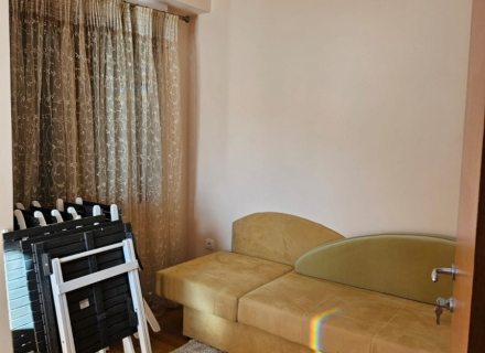 Apartment mit drei Schlafzimmern in Budva mit Meerblick., Wohnungen in Montenegro kaufen, Wohnungen zur Miete in Becici kaufen