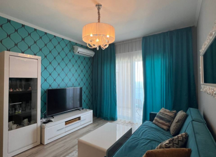 Wohnung in erster Linie mit herrlichem Meerblick und großem Vermietungspotenzial, Montenegro Immobilien, Immobilien in Montenegro, Wohnungen in Region Bar and Ulcinj