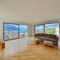 Penthouse mit Panoramablick auf die Bucht von Kotor, Verkauf Wohnung in Dobrota, Haus in Montenegro kaufen