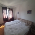 Prostran dvosoban stan sa baštom, kupoviti stan u Dobrota, prodaja kuće u Kotor-Bay, kupiti stan u Crnoj Gori