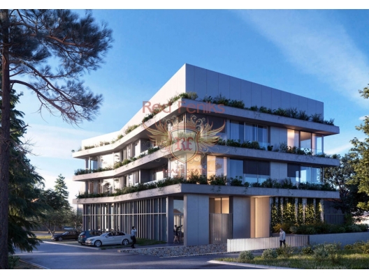 A new, modern residential complex, under construction, is located in an area called Tivat, Doña Lastva, 100 meters from the sea shore and 1 km from the city center.