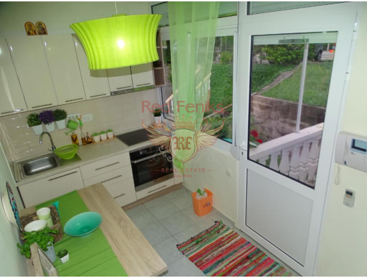 Apartment mit zwei Schlafzimmern in Sv. Stefan mit Meerblick, Wohnungen in Montenegro kaufen, Wohnungen zur Miete in Becici kaufen