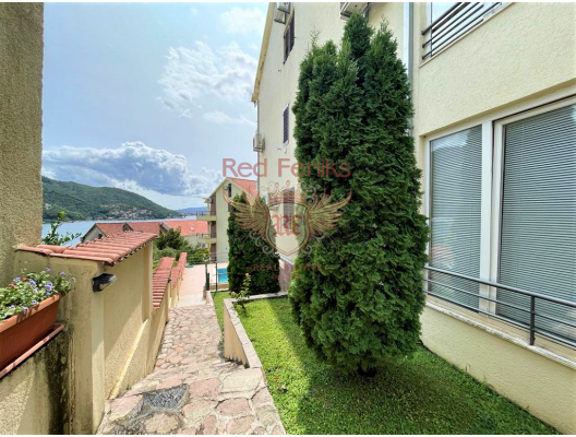Geräumige Maisonette-Wohnung mit Meerblick in Kamenari, Herceg Novi, Wohnungen in Montenegro, Wohnungen mit hohem Mietpotential in Montenegro kaufen