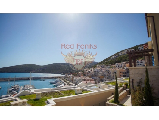For sale two-bedroom apartment 116m2: 2 bedrooms, 2 bathrooms,
spacious living room with magnificent views of the open sea and the Lustica Bay marina, heated floors.