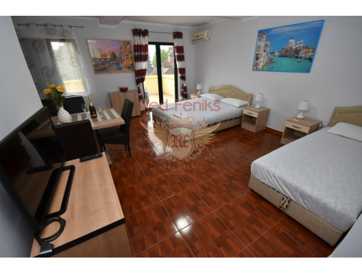 Hotel mit 11 Wohnungen zum Verkauf in Meljine, Herceg Novi Hausverkauf, Baosici Haus kaufen, Haus in Montenegro kaufen