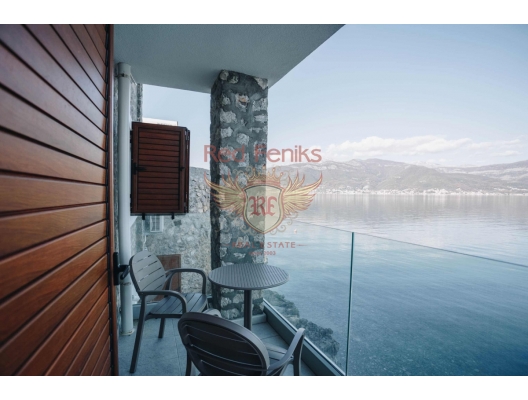 Beautiful Villa on the FIRST LINE 3 meters from the sea in Krasici, Montenegro real estate, property in Montenegro, Lustica Peninsula house sale