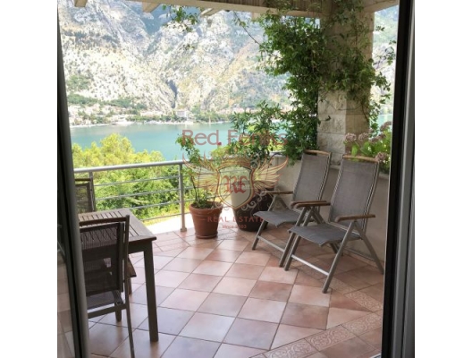 Nice Duplex Apartment in Muo, hotel residence for sale in Kotor-Bay, hotel room for sale in europe, hotel room in Europe