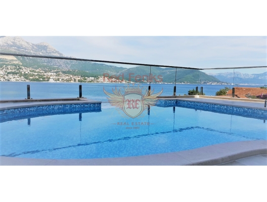 Luxury villa with its beach and pool in Njivice, Herceg Novi, house near the sea Montenegro