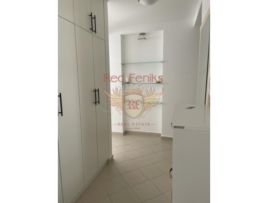 Spacious apartment in a complex with swimming pool Djenovici, apartments for rent in Baosici buy, apartments for sale in Montenegro, flats in Montenegro sale