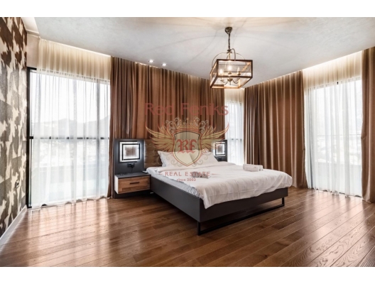 Luxury Penthouse with Three Bedrooms in Budva with Sea View., apartments in Montenegro, apartments with high rental potential in Montenegro buy, apartments in Montenegro buy