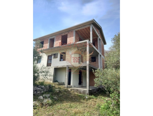 Suscepan house under construction, buy home in Montenegro, buy villa in Herceg Novi, villa near the sea Baosici