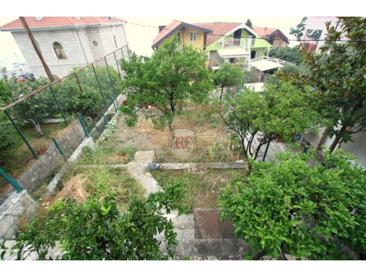 Prostran, osunčan stan u selu Bijela, Nekretnine u Crnoj Gori, prodaja nekretnina u Crnoj Gori, stanovi u Herceg Novi