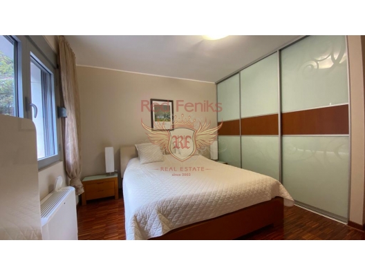 Apartment mit zwei Schlafzimmern und Meerblick in Stoliv, Verkauf Wohnung in Dobrota, Haus in Montenegro kaufen