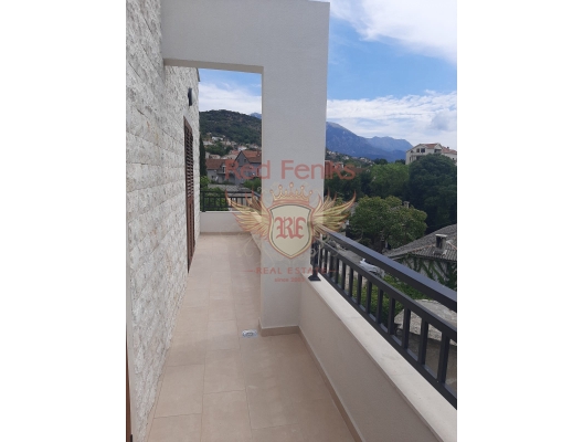 Three bedroom apartment in the center of Tivat, Montenegro real estate, property in Montenegro, flats in Region Tivat, apartments in Region Tivat