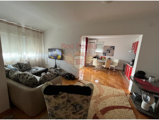 Two bedroom apartment in Budva with sea view, apartments for rent in Becici buy, apartments for sale in Montenegro, flats in Montenegro sale