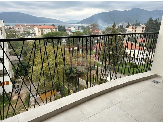 Lux Apartment with sea view in Tivat, Montenegro real estate, property in Montenegro, flats in Region Tivat, apartments in Region Tivat