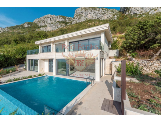 Tudorovici'de panoramik deniz manzaralı sevimli villa, Karadağ satılık ev, Karadağ satılık müstakil ev, Karadağ Ev Fiyatları