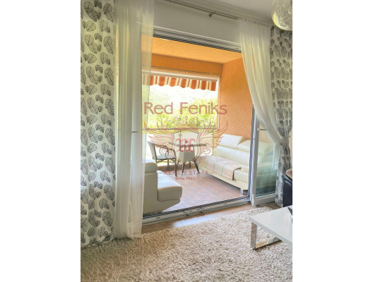 Apartment mit zwei Schlafzimmern und Pool in Becici, Verkauf Wohnung in Becici, Haus in Montenegro kaufen