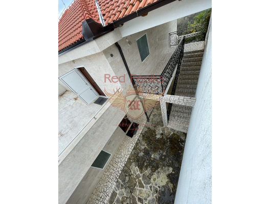 Sea view house in Baosici, Herceg Novi, Baosici house buy, buy house in Montenegro, sea view house for sale in Montenegro