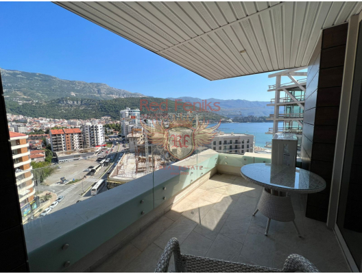 Two bedroom apartment with sea view in Budva, apartments for rent in Becici buy, apartments for sale in Montenegro, flats in Montenegro sale