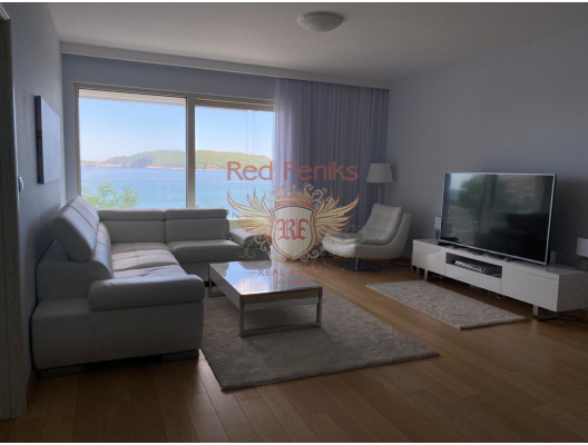 Three bedroom apartment in First Line Rafailovici, apartments for rent in Becici buy, apartments for sale in Montenegro, flats in Montenegro sale