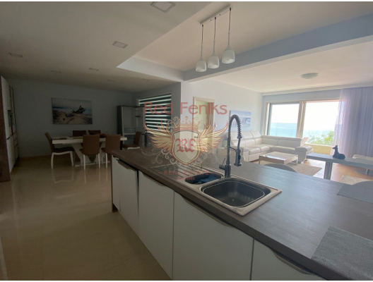 Three bedroom apartment in First Line Rafailovici, apartments in Montenegro, apartments with high rental potential in Montenegro buy, apartments in Montenegro buy