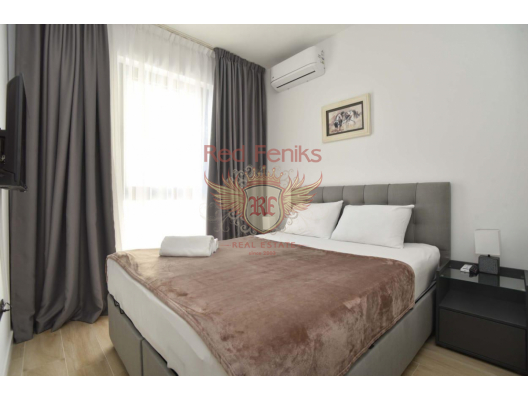 Apartment mit einem Schlafzimmer in Becici, erste Meereslinie, Hotelresidenzen zum Verkauf in Region Budva, Hotelzimmer zum Verkauf in Europa