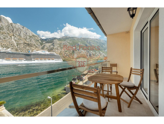 Waterfront three-bedroom apartment in Muo, apartments in Montenegro, apartments with high rental potential in Montenegro buy, apartments in Montenegro buy